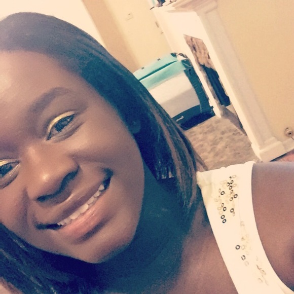 Meet your Posher, Aaliyah - Picture 8 of 8